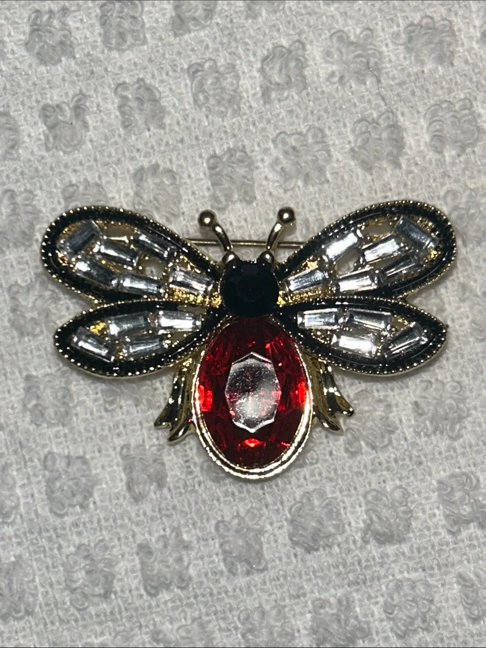 Honey Bee 🐝 Brooch - pick your favorite color